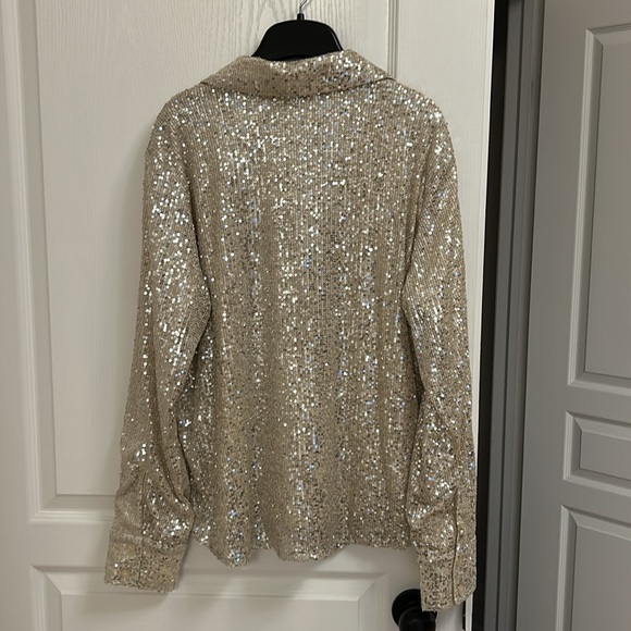 Sanctuary RADIANT SEQUIN SHIRT size L - Picture 2 of 8